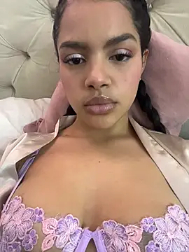 MeganHillss online show from April 2026 10:07:02 PM