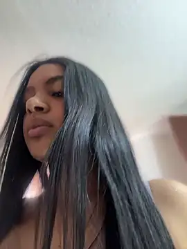 MeganHillss online show from June 2026 07:07:02 PM