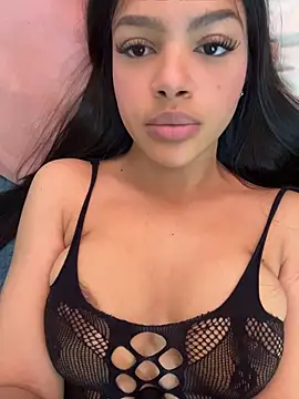 MeganHillss online show from April 2026 07:15:02 PM