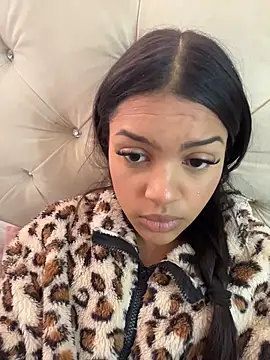 MeganHillss online show from February 2026 07:03:01 PM