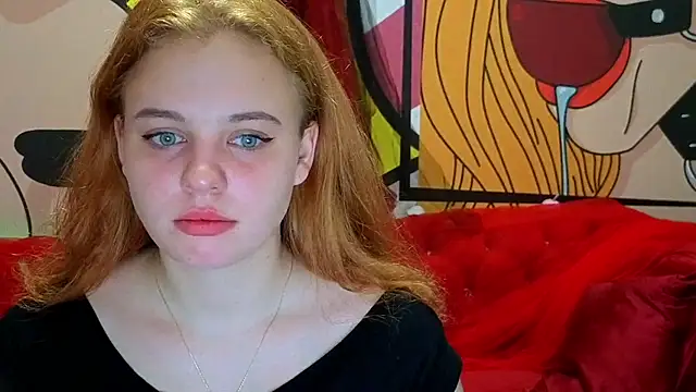 Snapshot of SnowWhiti chatting on November 2025 08:23:02 PM SnowWhiti online show from November 2025 08:23:02 PM