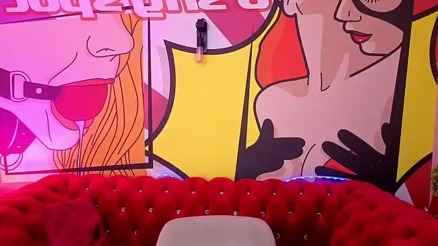 Snapshot of SnowWhiti chatting on November 2025 01:38:01 PM SnowWhiti online show from November 2025 01:38:01 PM