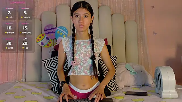 SweetRenata  online show from June 2026 11:55:01 AM