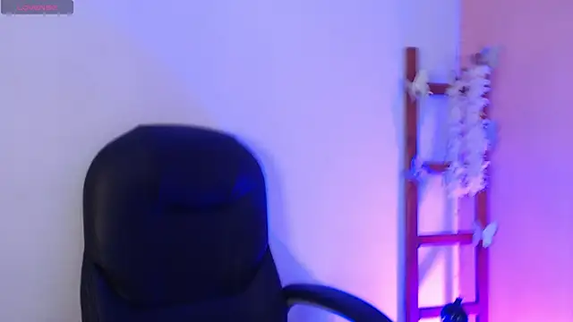 SweetRenata  online show from November 2025 11:25:02 AM