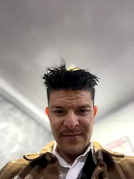 Nick Juniorr online show from October 2025 03:07:02 AM
