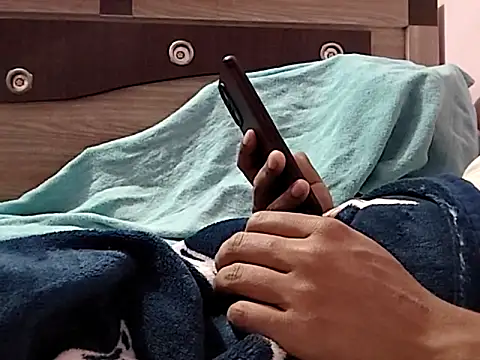 vickymtrb online show from February 2026 06:07:01 PM