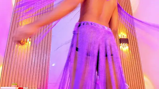 Ethan thouse online show from November 2025 07:45:01 AM