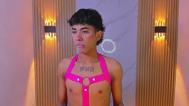 Ethan thouse online show from November 2025 07:03:01 PM