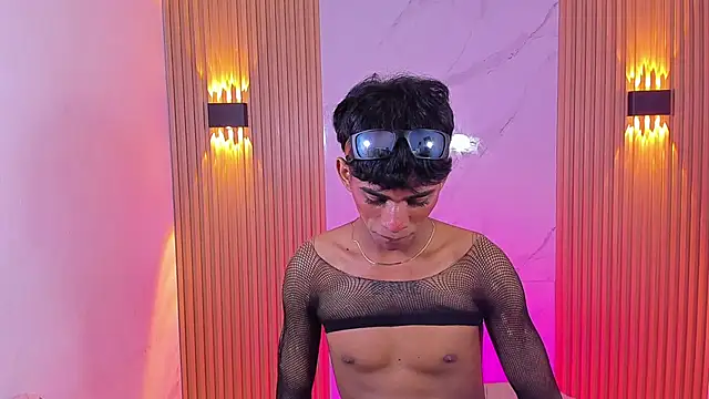 Ethan thouse online show from November 2025 08:04:01 AM