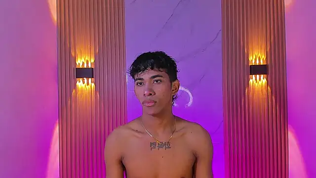 Ethan thouse online show from December 2025 07:15:02 PM