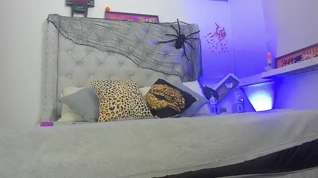 ChocoBunny1 online show from October 2025 03:28:02 AM