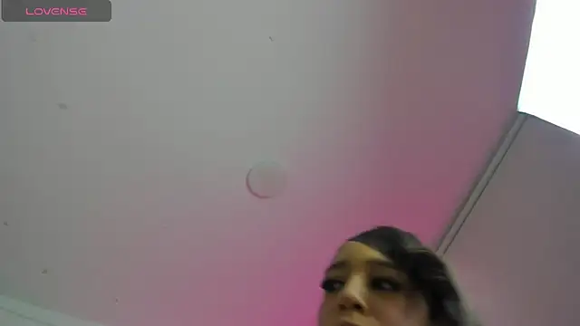 ChocoBunny1 online show from October 2025 04:44:02 AM