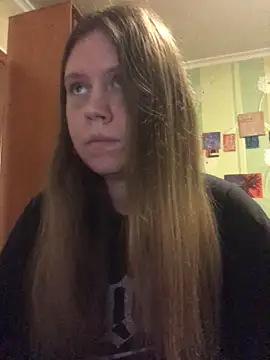 LunaVirelle online show from March 2026 04:33:02 PM