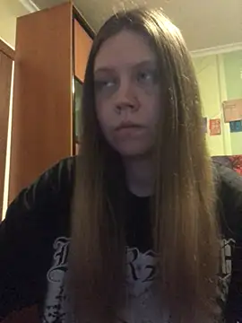 LunaVirelle online show from April 2026 05:50:01 PM