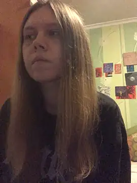 LunaVirelle online show from November 2025 05:07:01 PM