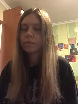 LunaVirelle online show from November 2025 01:26:02 PM