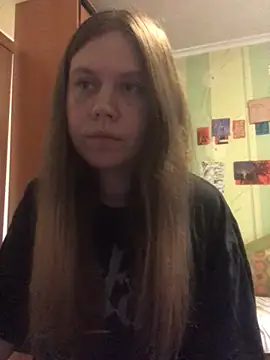 LunaVirelle online show from July 2026 05:32:01 PM