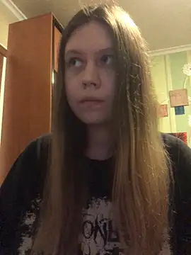 LunaVirelle online show from March 2026 06:31:01 PM