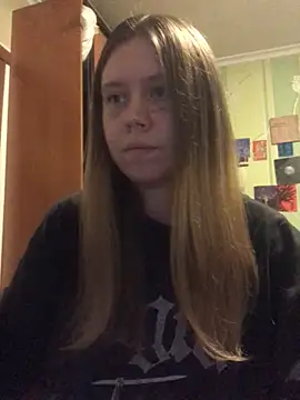 LunaVirelle online show from October 2025 03:30:01 PM