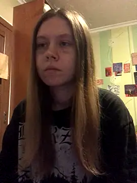 LunaVirelle online show from November 2025 05:16:01 PM