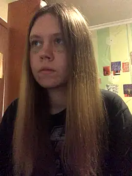 LunaVirelle online show from November 2025 05:39:01 PM