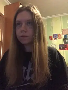 LunaVirelle online show from November 2025 08:57:02 PM