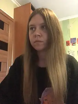 LunaVirelle online show from July 2026 01:33:01 PM