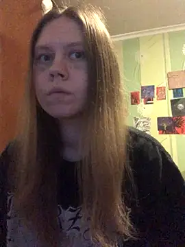 LunaVirelle online show from November 2025 03:49:02 PM