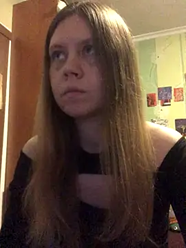 LunaVirelle online show from November 2025 04:50:02 PM