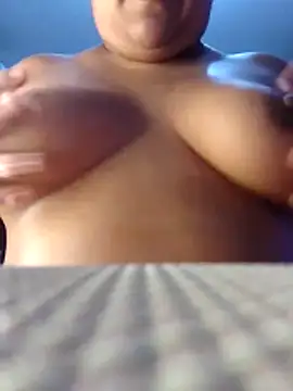 AprilBelmore online show from November 2025 06:39:01 AM