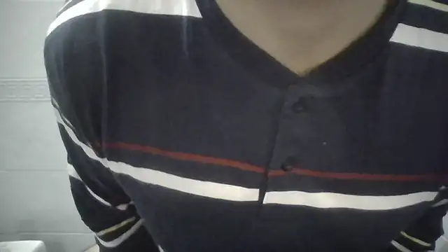 Snapshot of sci69 chatting on October 2025 11:03:02 PM sci69 online show from October 2025 11:03:02 PM