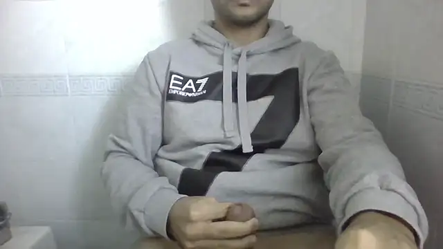 Snapshot of sci69 chatting on October 2025 03:30:01 PM sci69 online show from October 2025 03:30:01 PM