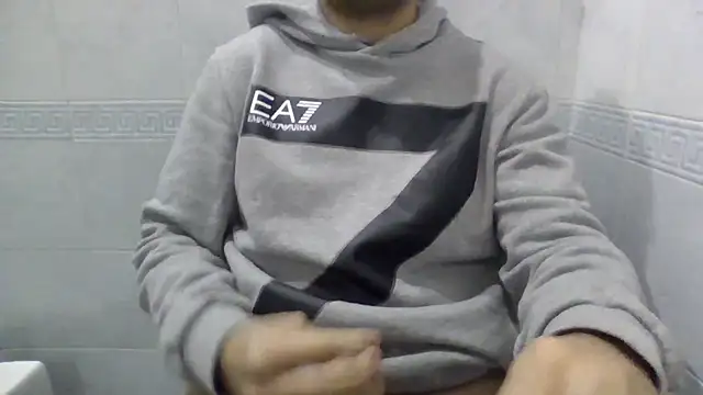 Snapshot of sci69 chatting on November 2025 04:18:02 PM sci69 online show from November 2025 04:18:02 PM