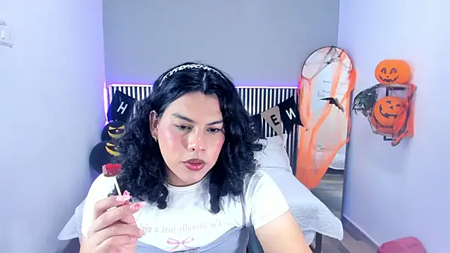 Little Alli online show from October 2025 08:30:02 PM