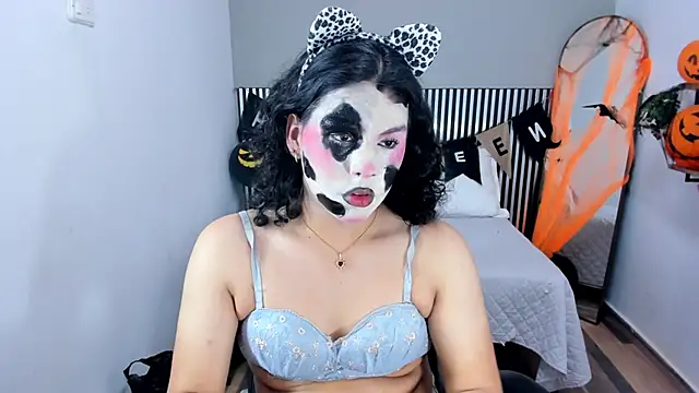 Little Alli online show from October 2025 08:41:02 PM