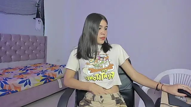 beiby glow online show from November 2025 03:01:02 PM