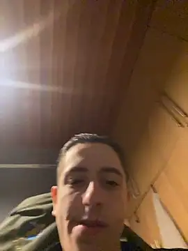 Snapshot of Asimako chatting on December 2025 06:58:02 PM Asimako online show from December 2025 06:58:02 PM