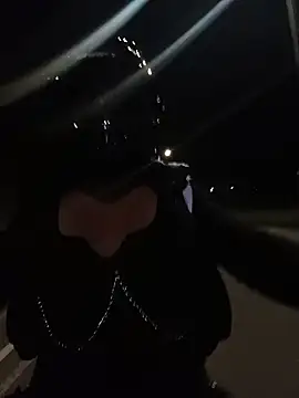 Snapshot of Scarlet_Aura chatting on November 2025 05:33:01 AM Scarlet Aura online show from November 2025 05:33:01 AM