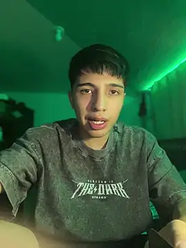 Snapshot of pabonsito2 chatting on October 2025 03:28:02 AM pabonsito2 online show from October 2025 03:28:02 AM