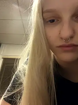 lexuslover687 online show from April 2026 08:42:02 AM