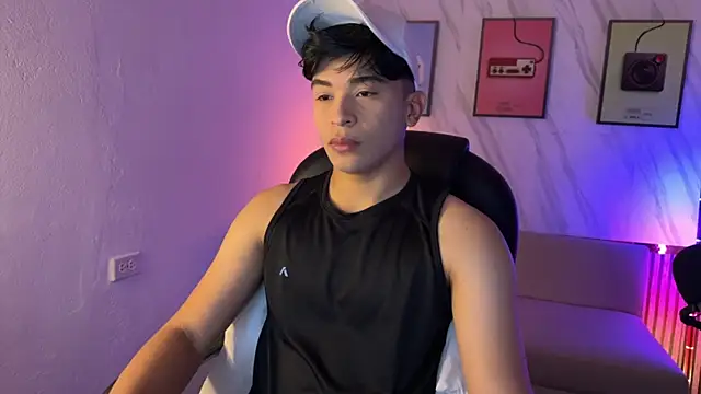 David Nova online show from December 2025 12:51:01 PM