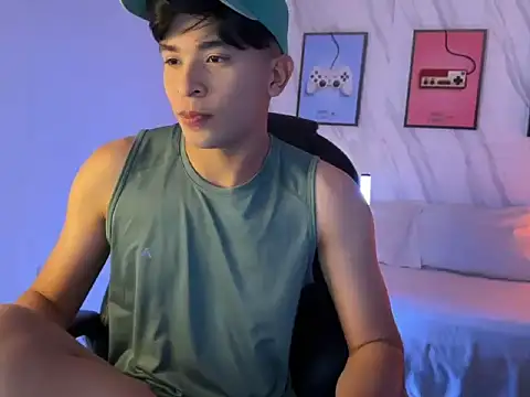 Snapshot of David_Nova chatting on November 2025 12:37:01 AM David Nova online show from November 2025 12:37:01 AM