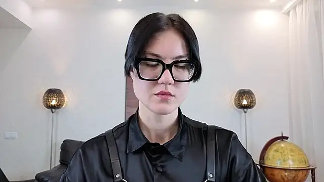 Marie Fitch online show from March 2026 12:14:02 AM