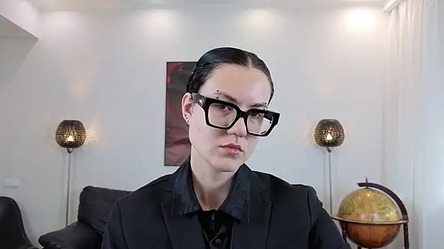 Marie Fitch online show from May 2026 03:04:01 AM