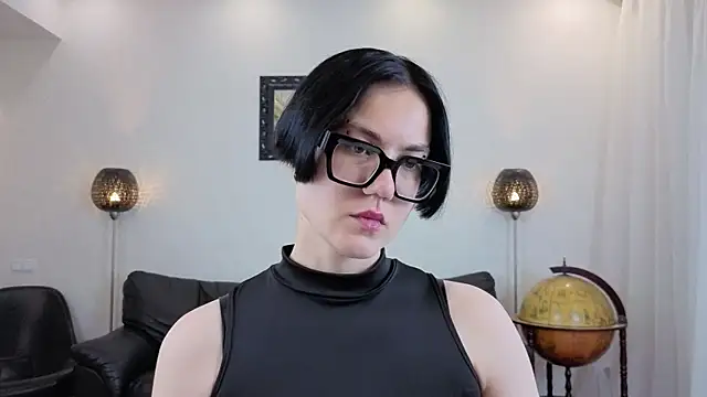 Snapshot of Marie_Fitch chatting on July 2026 02:47:01 AM Marie Fitch online show from July 2026 02:47:01 AM