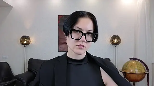 Marie Fitch online show from May 2026 11:25:01 PM