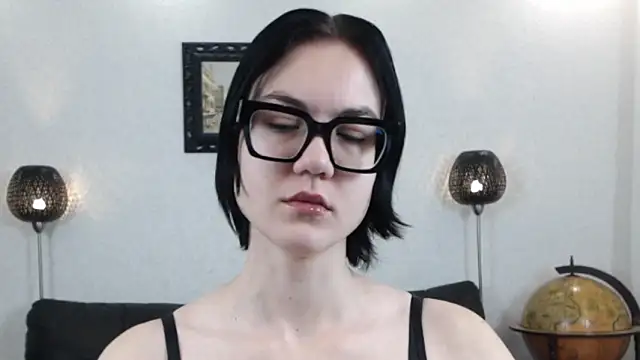 Marie Fitch online show from November 2025 03:38:02 AM