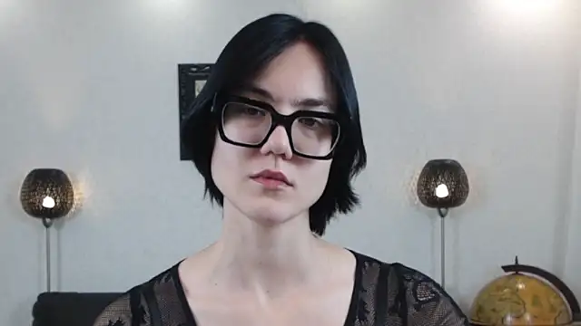 Marie Fitch online show from October 2025 08:32:02 PM