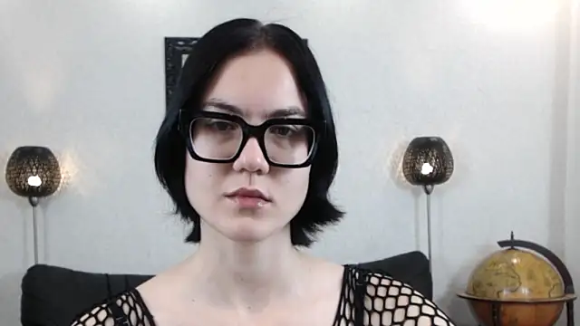 Marie Fitch online show from November 2025 04:12:01 AM