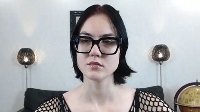 Marie Fitch online show from December 2025 11:14:02 PM